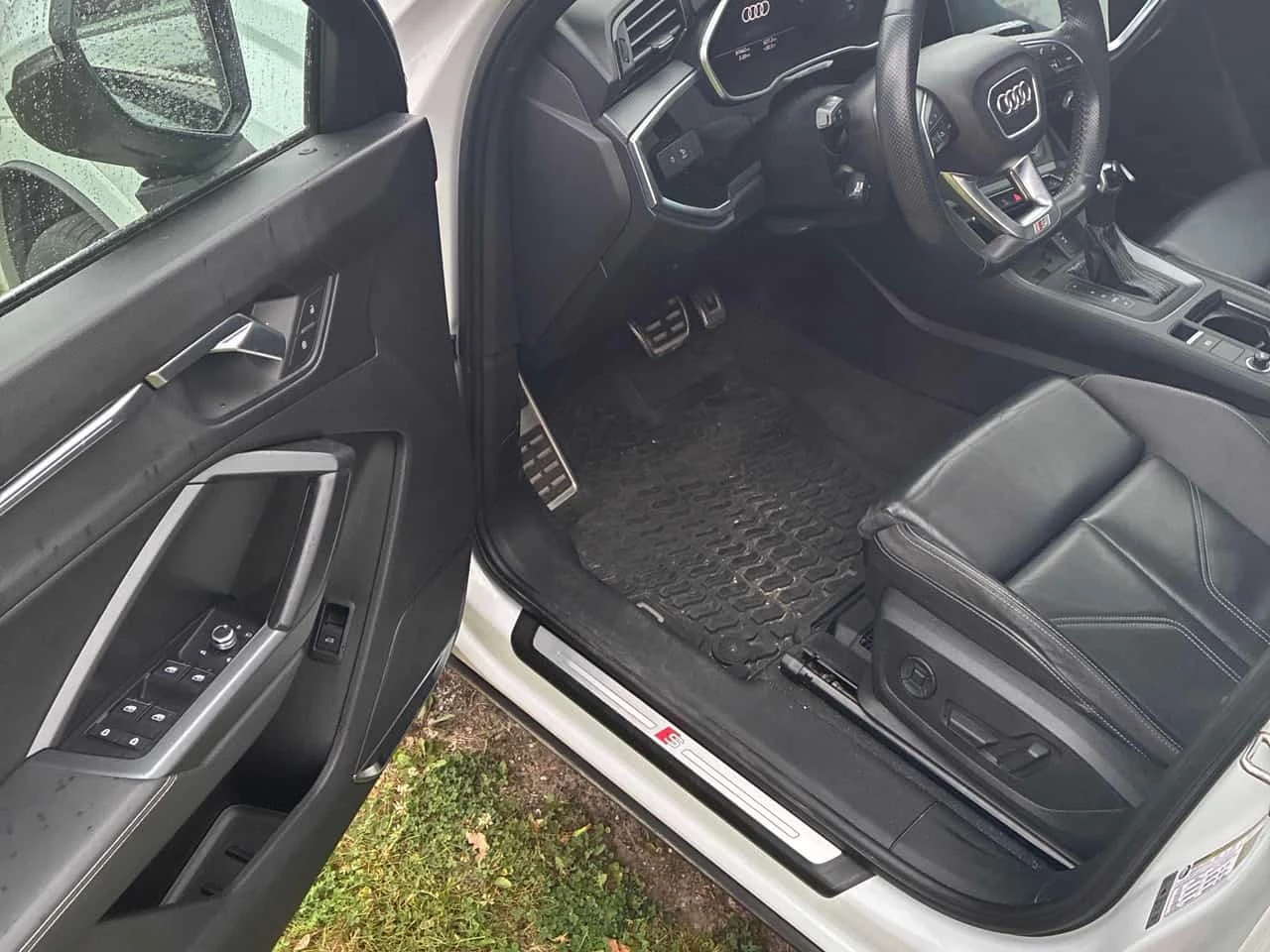 Audi Q3 * Technik * CARFAX * ОПЦИЯ ЗА ФИНАНСИРАНЕ, снимка 5 - Автомобили и джипове - 56329823