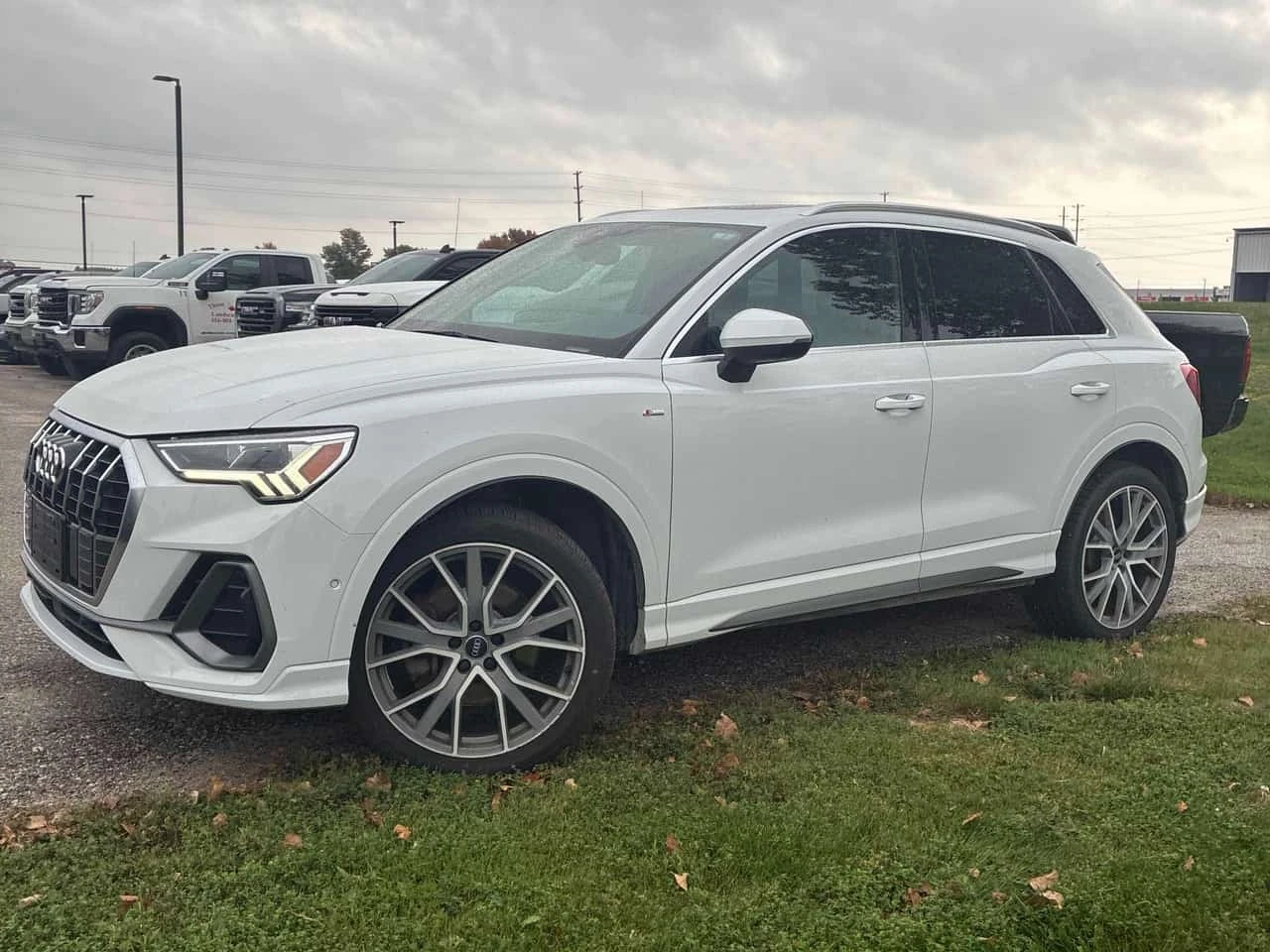 Audi Q3 * Technik * CARFAX * ОПЦИЯ ЗА ФИНАНСИРАНЕ, снимка 2 - Автомобили и джипове - 56329823