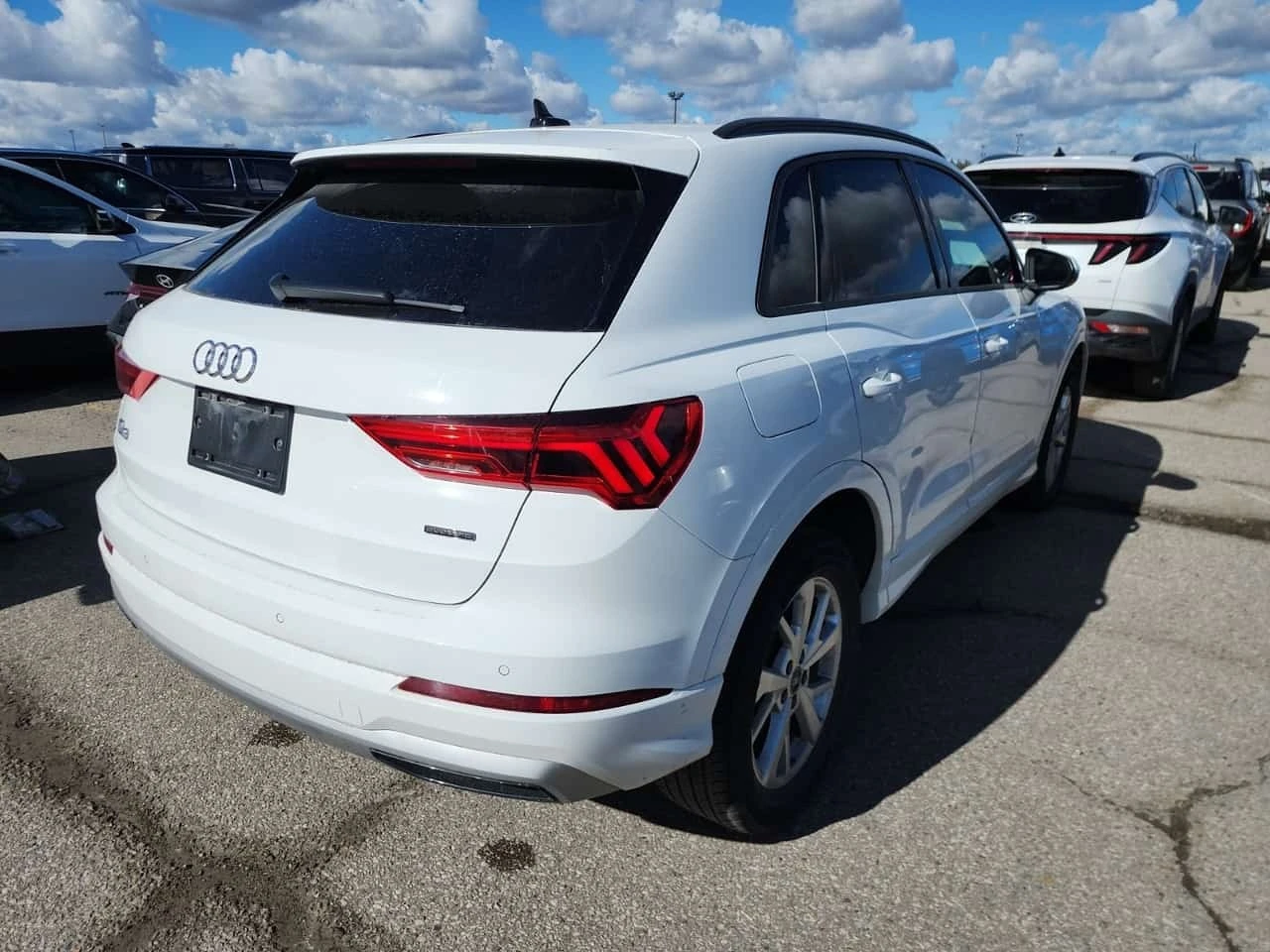 Audi Q3 Quattro Komfort / Distronic / Carfax  | Mobile.bg � ����������� 2