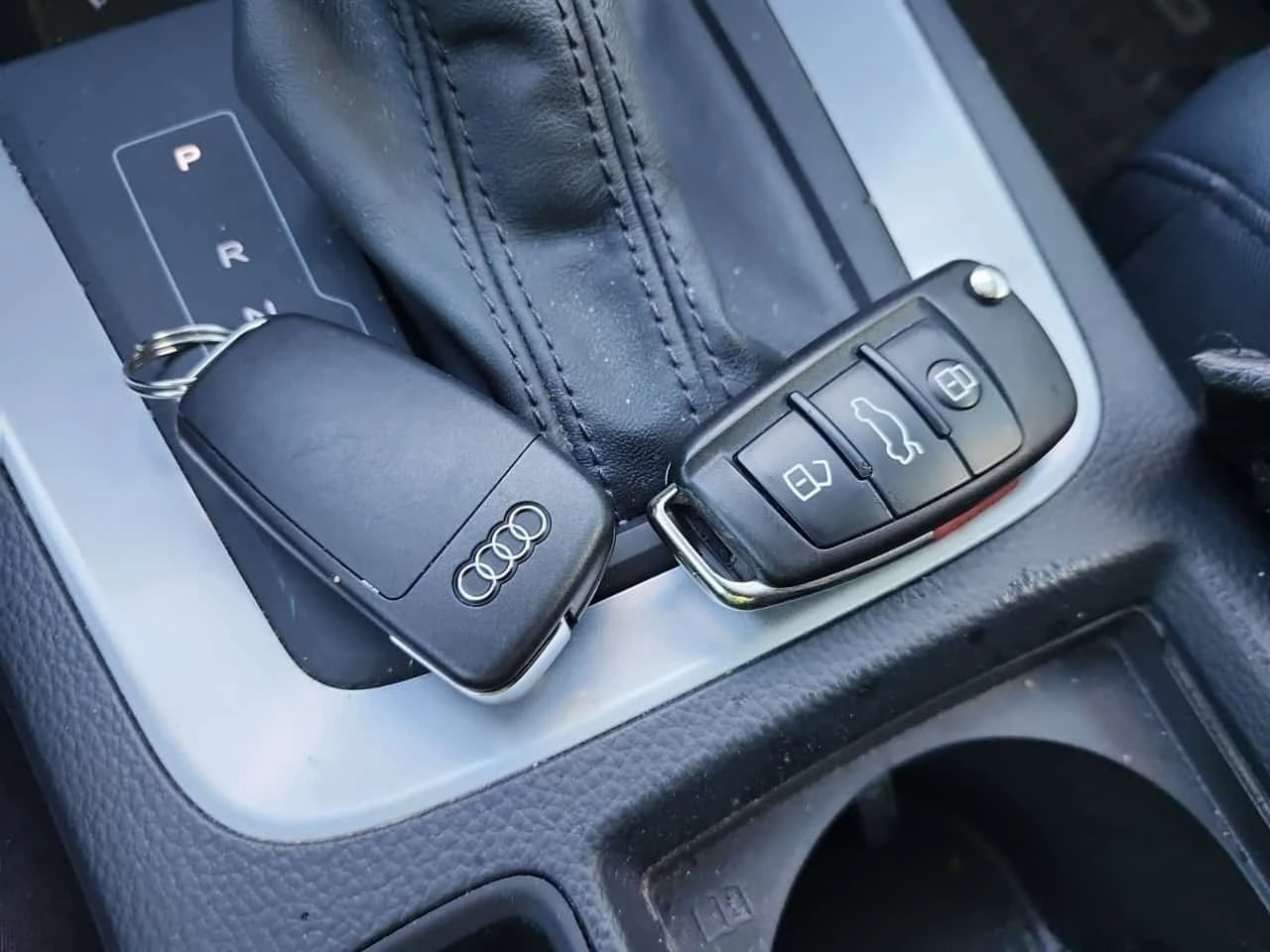 Audi Q3 Quattro Komfort / Distronic / Carfax  | Mobile.bg � ����������� 8
