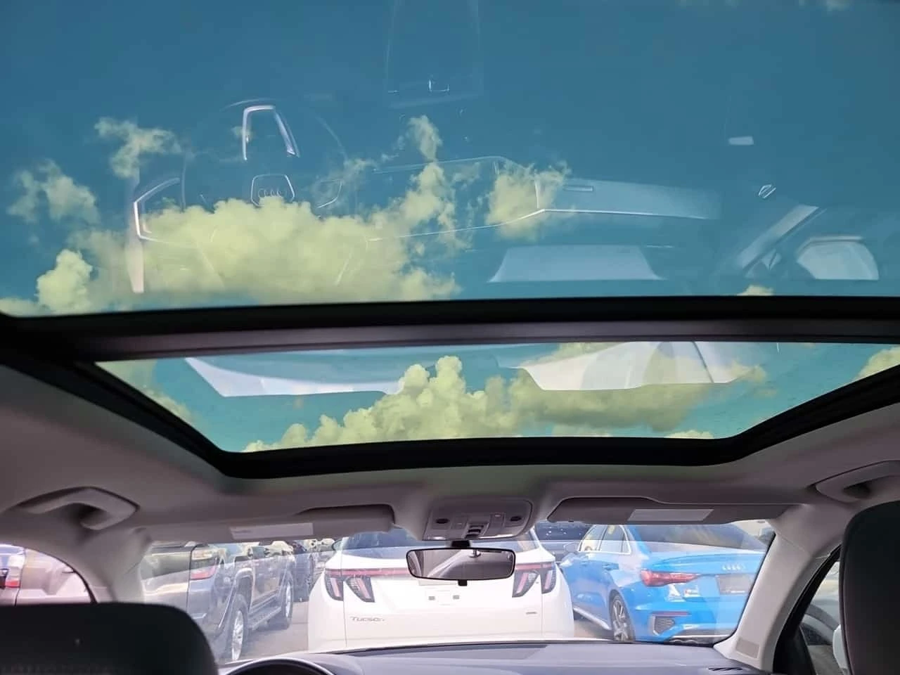 Audi Q3 Quattro Komfort / Distronic / Carfax  | Mobile.bg � ����������� 12