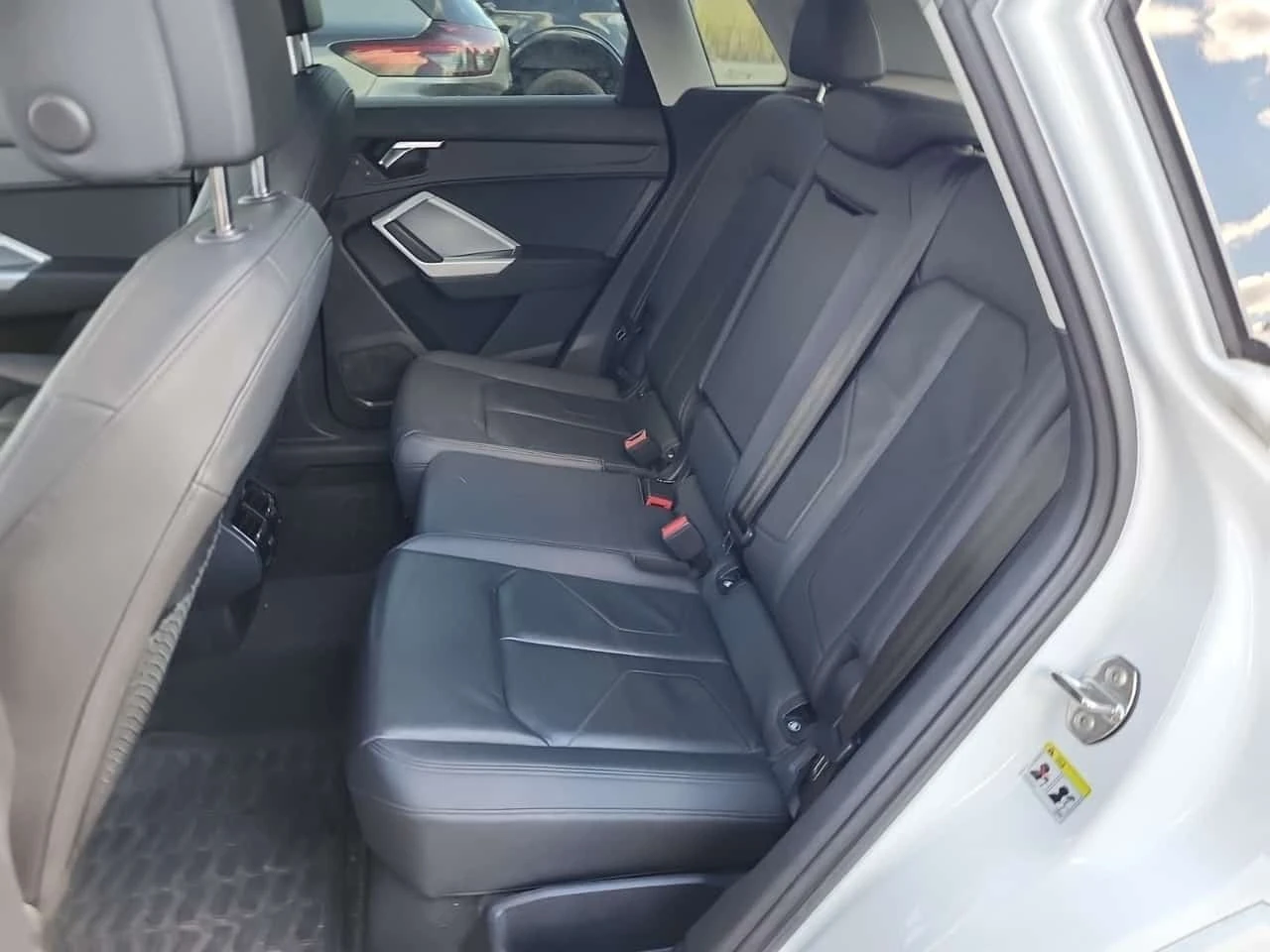 Audi Q3 Quattro Komfort / Distronic / Carfax  | Mobile.bg � ����������� 11