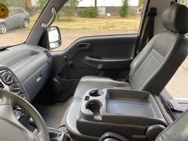 Kia Besta Bongo K 2500, снимка 10 - Бусове и автобуси - 52324225