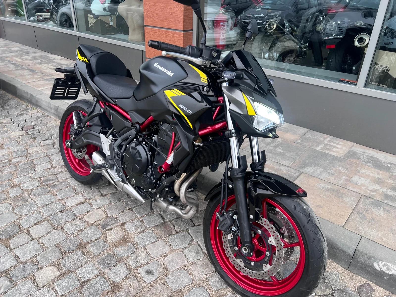 Kawasaki Z 650 A2 - изображение 2