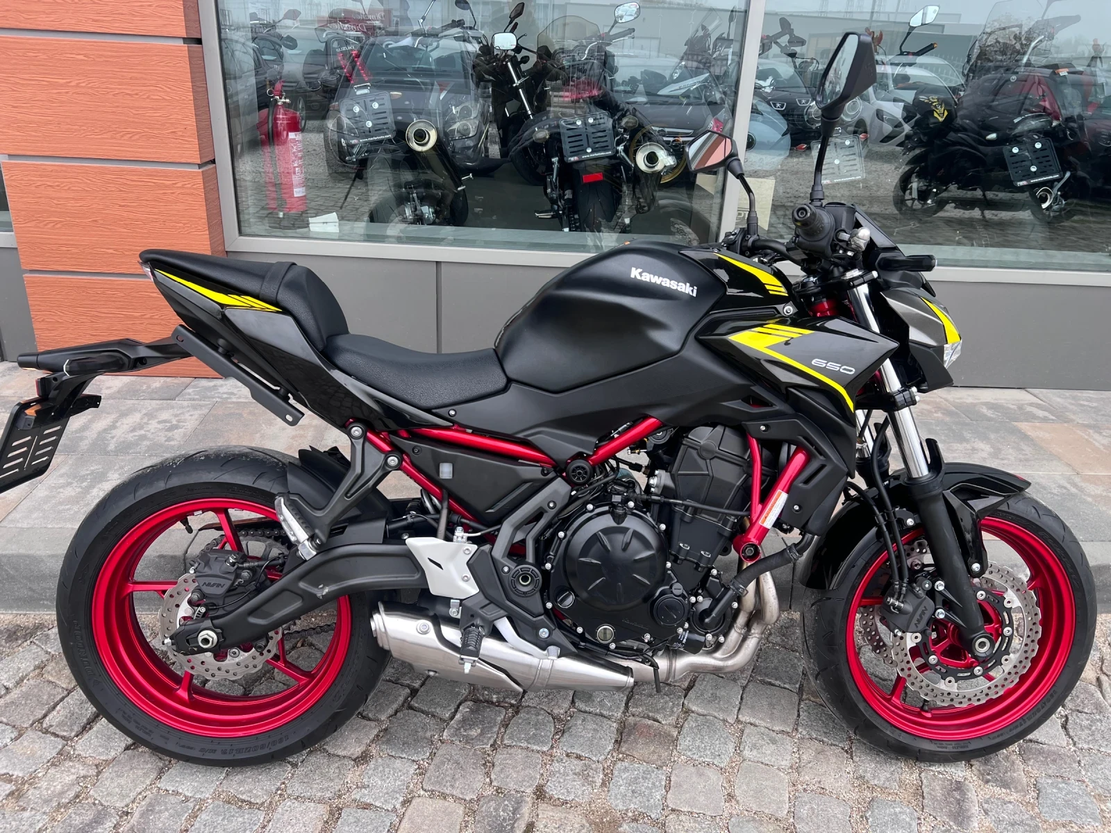 Kawasaki Z 650 A2 | Mobile.bg   1