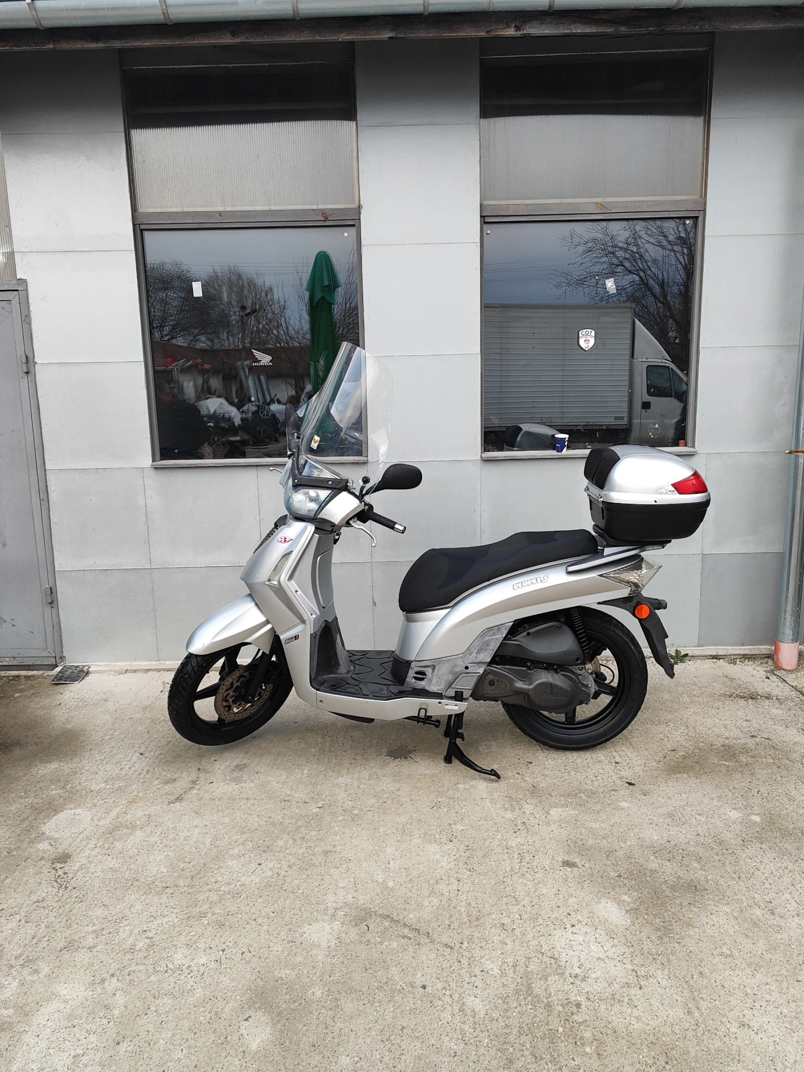 Kymco People 200 - изображение 9