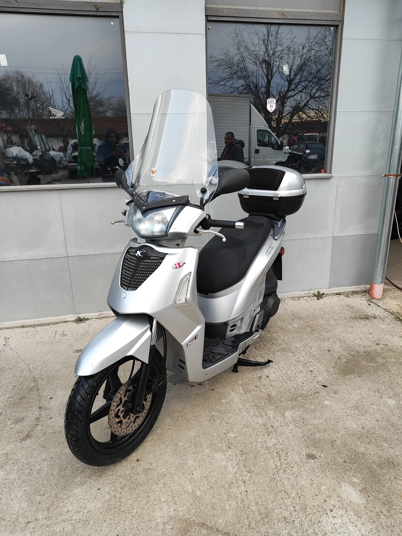 Kymco People 200 - изображение 8