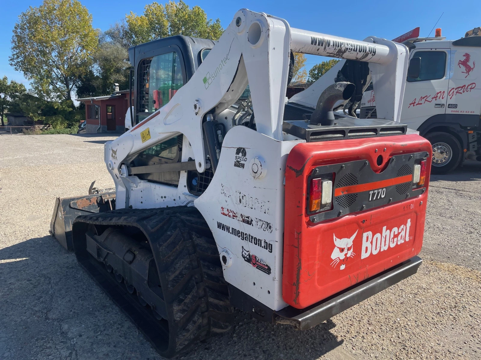 Мини челни товарачи Bobcat T770 - изображение 5