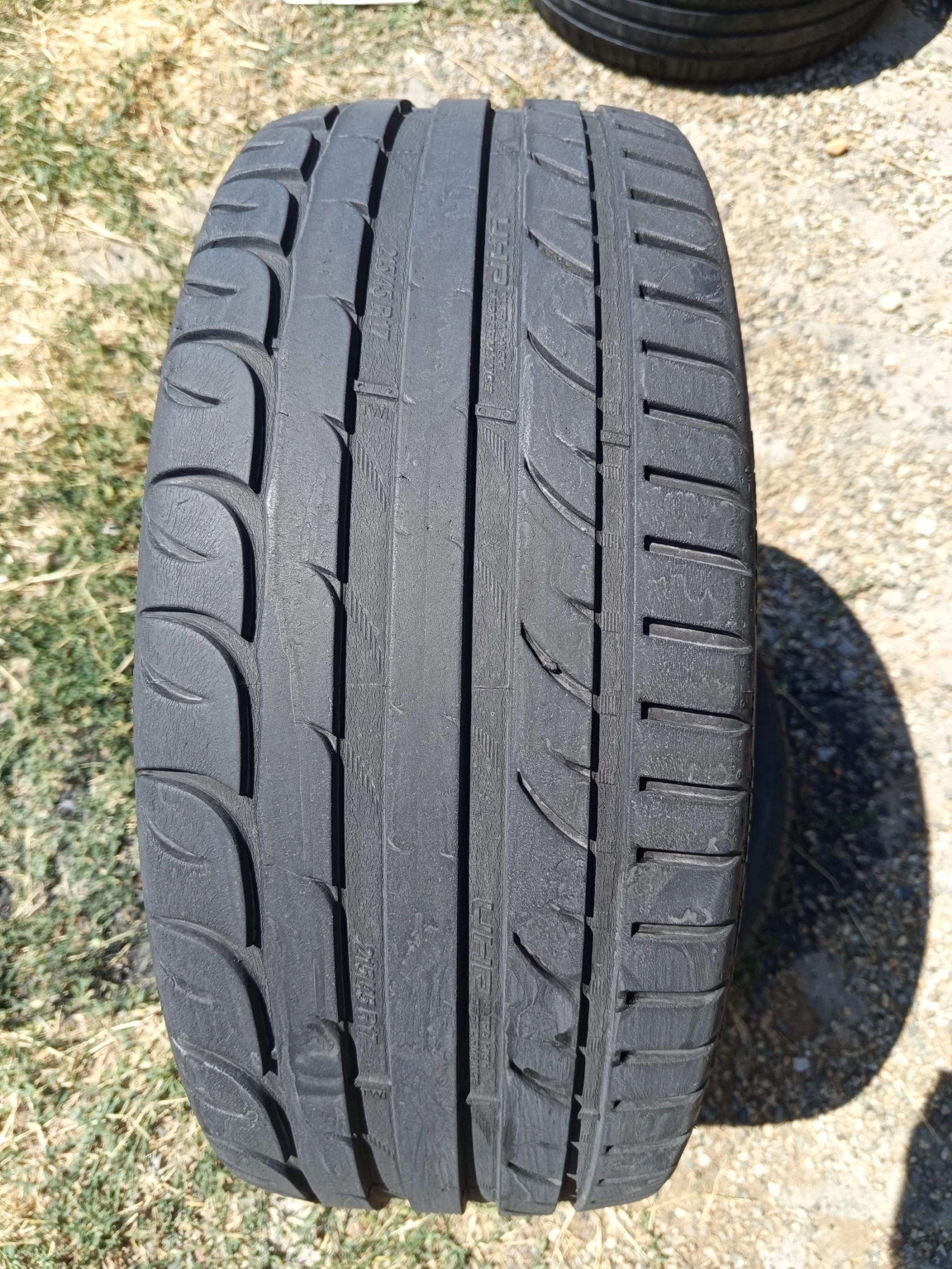 Гуми Летни 215/45R17