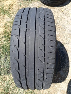 ����� �� �������� �� ���� 215/45R17