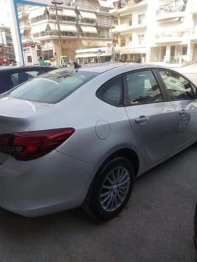 Opel Astra 1.4I  NAVI , снимка 3