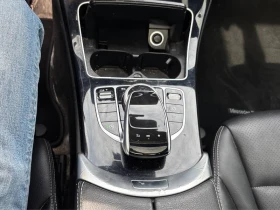 Mercedes-Benz C 300 4MATIC/СЛЕДЕНЕ НА ЛЕНТИ/BURMESTER/360/ПАНОРАМА, снимка 9