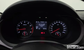 Kia Stinger 2.0 Turbo 2WD Dream Edition, снимка 8