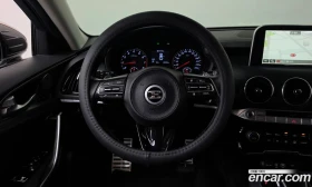 Kia Stinger 2.0 Turbo 2WD Dream Edition, снимка 13