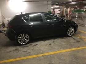 Opel Astra J 1.4i Turbo VVT, снимка 3