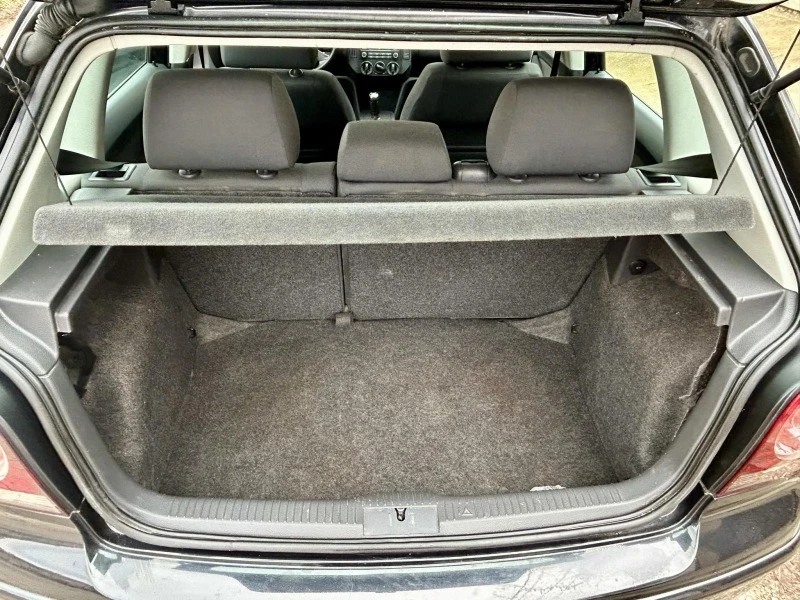 VW Polo 1.2i 154000км., снимка 17 - Автомобили и джипове - 52696147