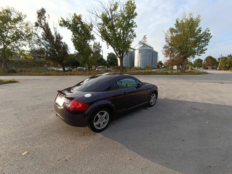 Audi Tt 1.8Т, снимка 5 - Автомобили и джипове - 47480842