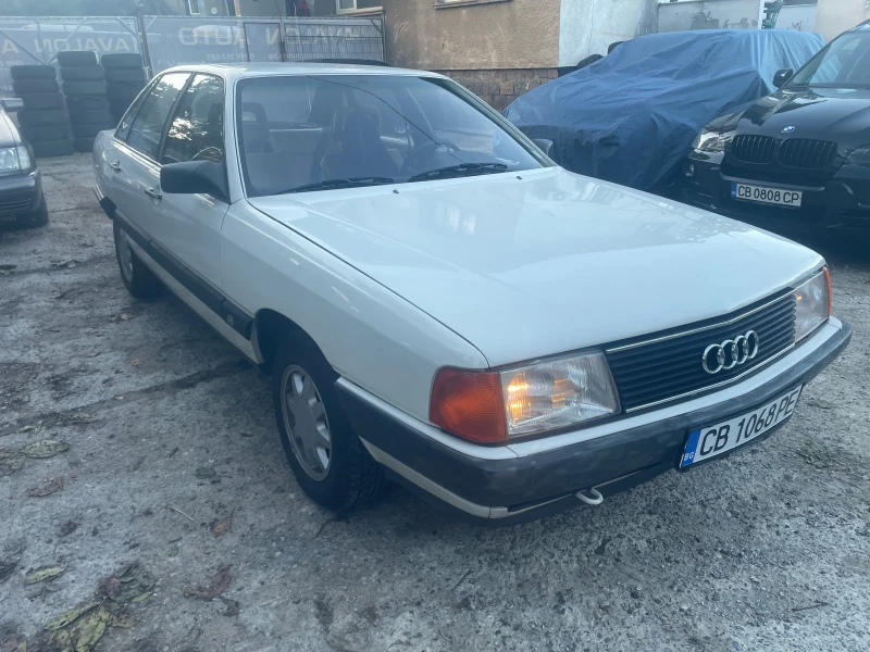 Audi 100 Автомат-уникат, снимка 3 - Автомобили и джипове - 47498876