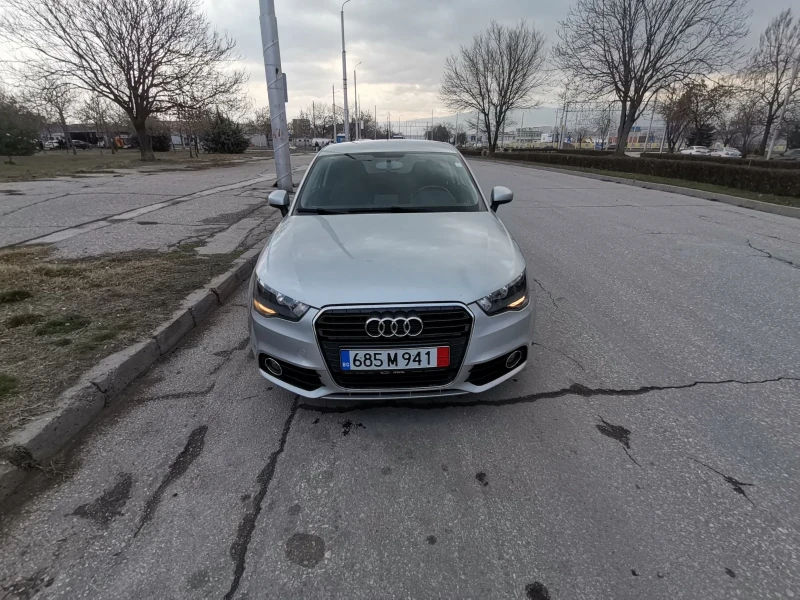 Audi A1 1.2tfsi , снимка 4 - Автомобили и джипове - 48762655