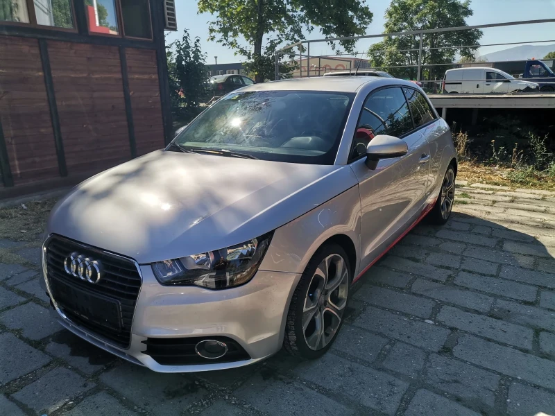 Audi A1 1.2tfsi , снимка 9 - Автомобили и джипове - 48762655