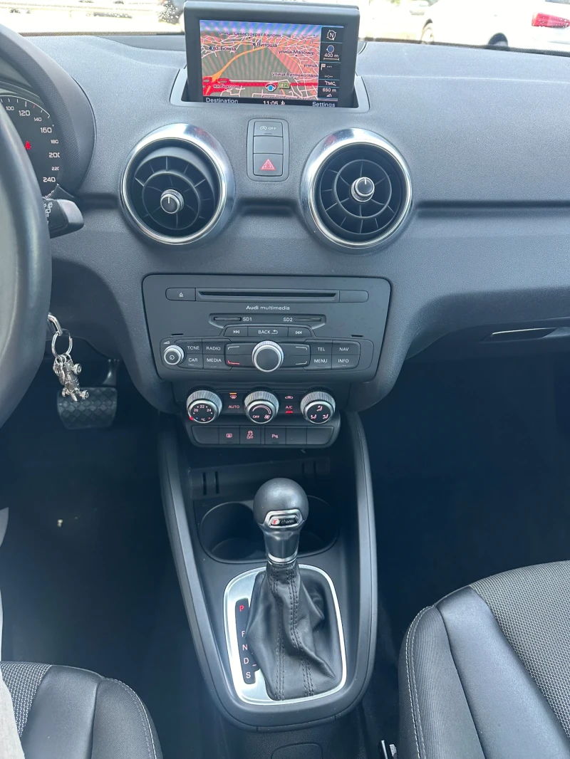 Audi A1 АВТОМАТИК НАВИГАЦИЯ, снимка 13 - Автомобили и джипове - 50786119