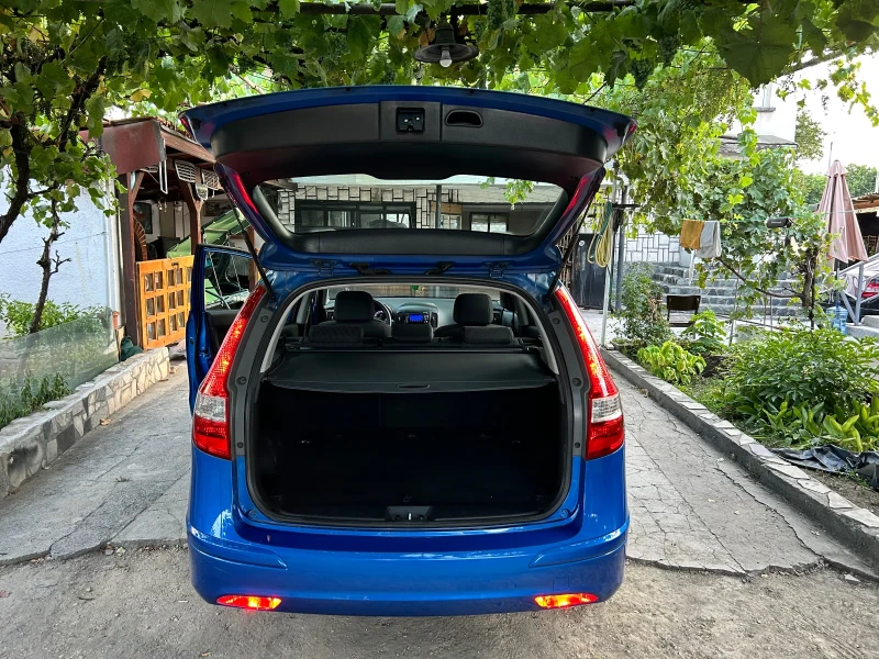 Hyundai I30 1.4 БЕНЗИН НОВ ВНОС , снимка 11 - Автомобили и джипове - 51152135