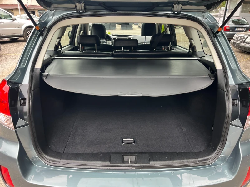 Subaru Outback 3.6 R AWD Швейцария, снимка 12 - Автомобили и джипове - 51182277