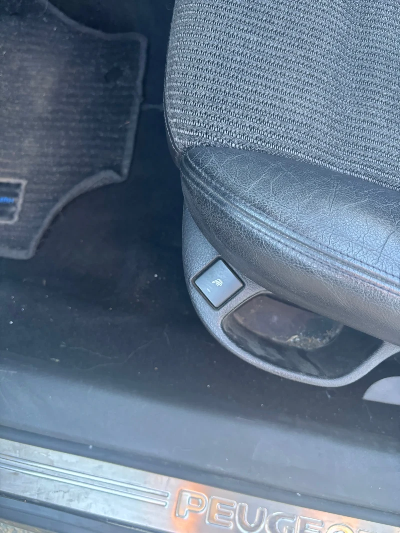 Peugeot 307 Кабриолет, снимка 11 - Автомобили и джипове - 52821116