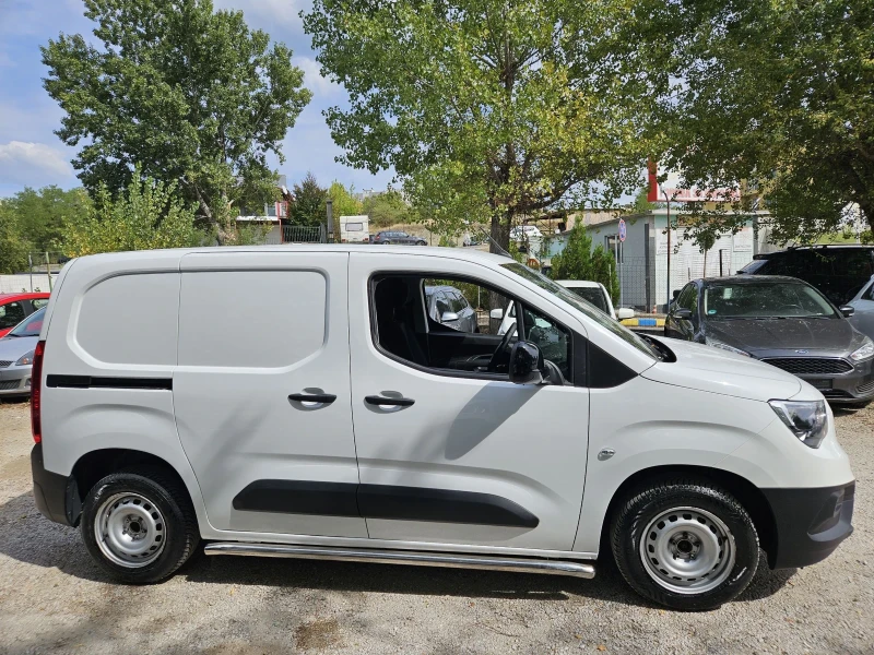 Opel Combo 1.5 diesel Navi, снимка 3 - Автомобили и джипове - 51847820
