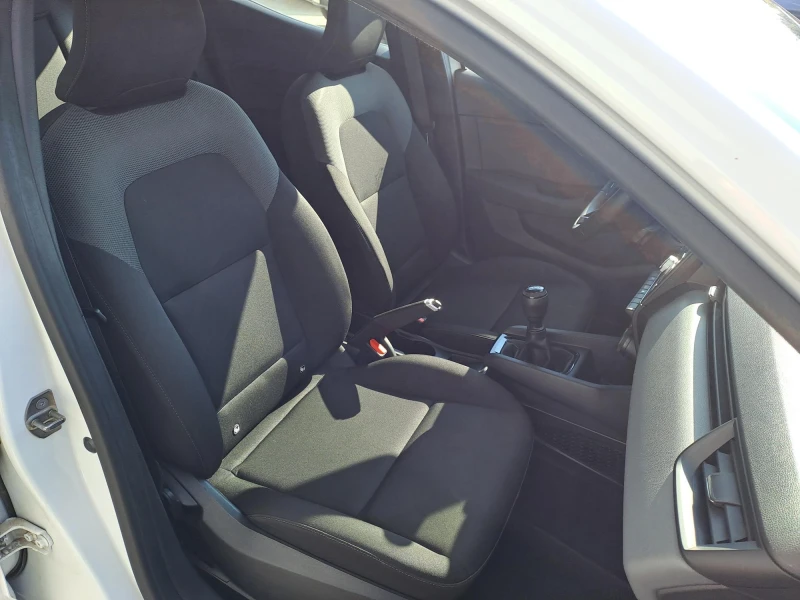 Renault Clio 1.0 TCe 90 k.c. Коледен Бонус 5%, снимка 17 - Автомобили и джипове - 52066435