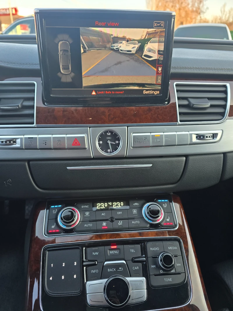 Audi A8 4.2 TDI FULLLED СМЕНЕНИ ВЕРИГИ, снимка 11 - Автомобили и джипове - 52774549