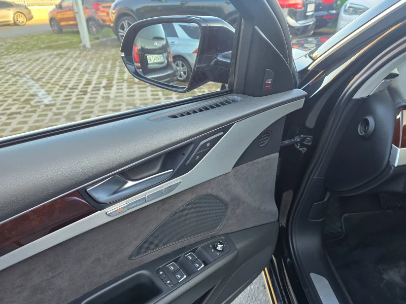 Audi A8 4.2 TDI FULLLED СМЕНЕНИ ВЕРИГИ, снимка 13 - Автомобили и джипове - 52774549