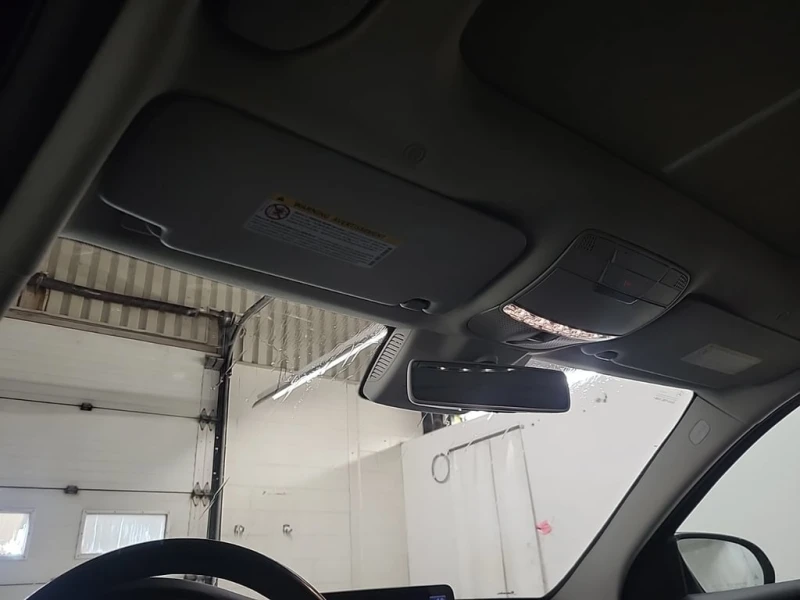 Mercedes-Benz C 300 * CARFAX * БЕЗ ПЪРВОНАЧАЛНА ВНОСКА, снимка 13 - Автомобили и джипове - 52778644