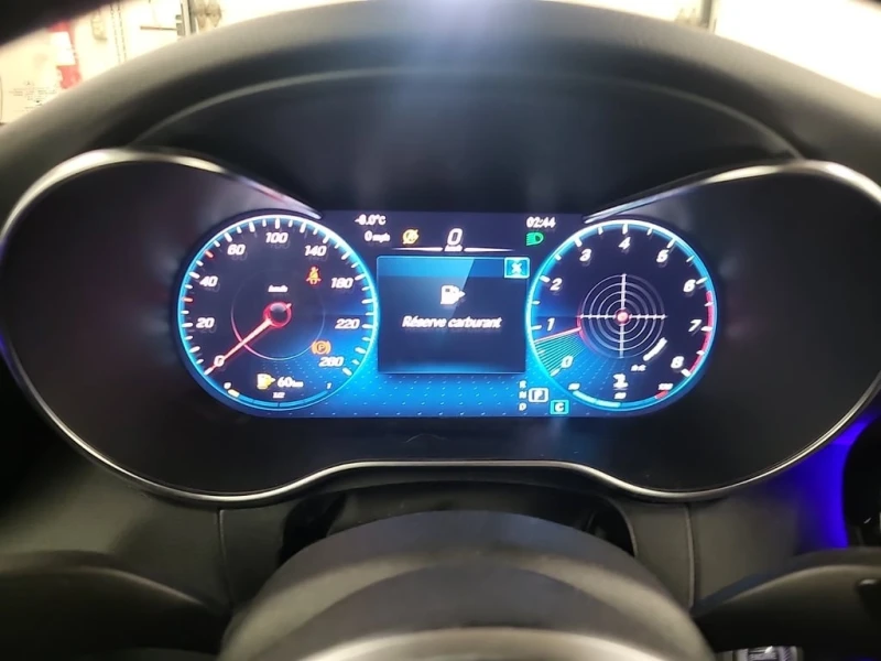 Mercedes-Benz C 300 * CARFAX * БЕЗ ПЪРВОНАЧАЛНА ВНОСКА, снимка 10 - Автомобили и джипове - 52778644