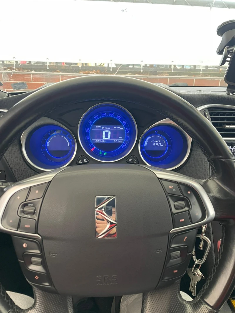 Citroen DS4, снимка 8 - Автомобили и джипове - 52870138