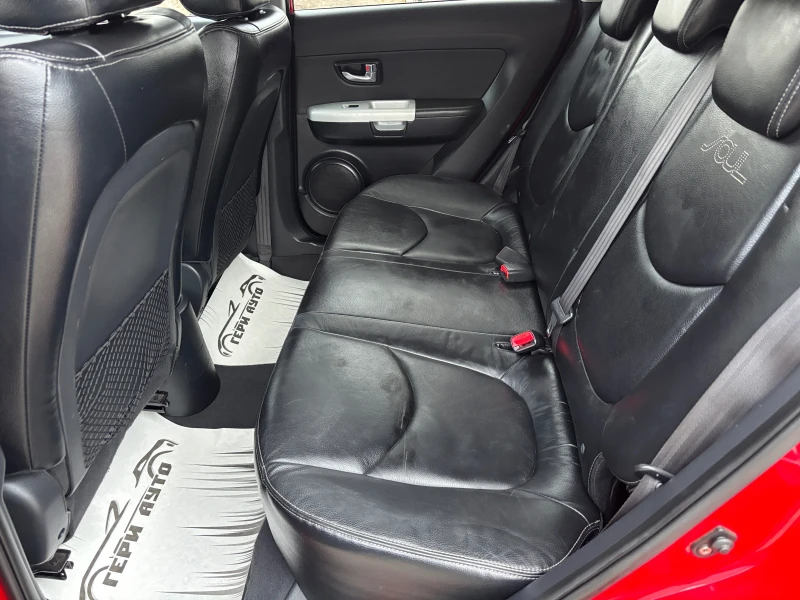 Kia Soul 1.6 i, снимка 13 - Автомобили и джипове - 52876242