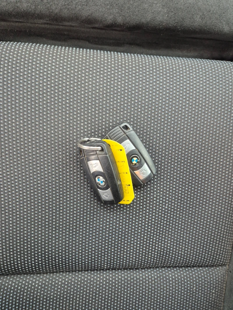 BMW 320  Facelift, 184k.s, снимка 16 - Автомобили и джипове - 53000947