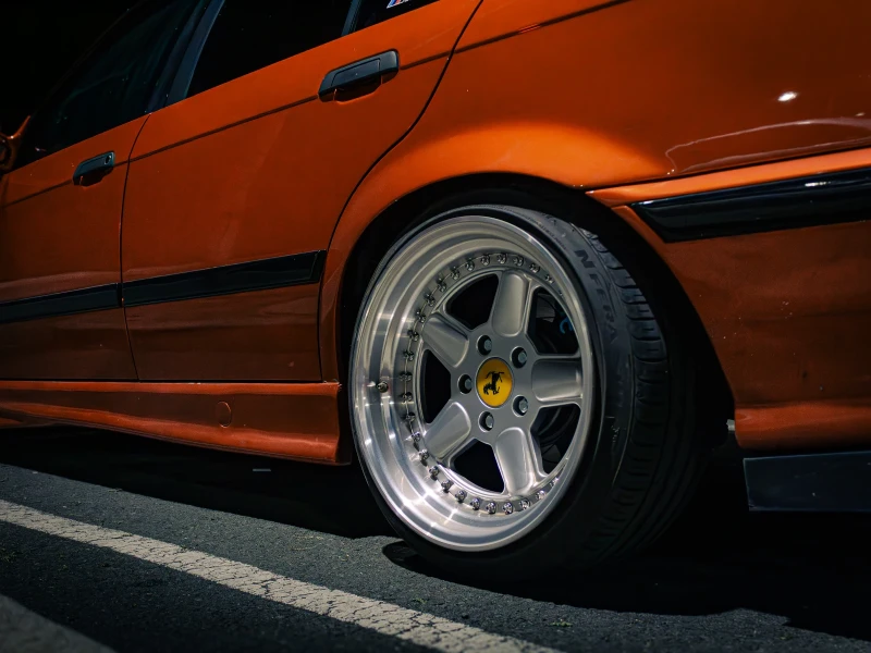 BMW 318, снимка 6 - Автомобили и джипове - 53274599