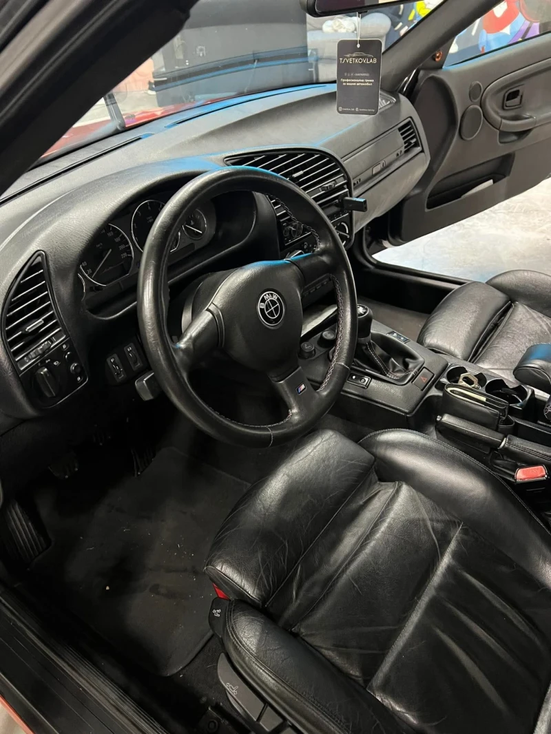 BMW 318, снимка 9 - Автомобили и джипове - 53274599