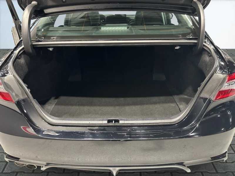 Toyota Camry Hybrid XSE FWD * АвтоКредит* (ЦЕНА ДО БГ), снимка 14 - Автомобили и джипове - 53357742