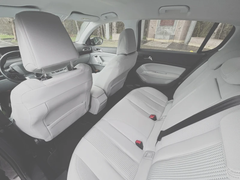 Peugeot 308, снимка 7 - Автомобили и джипове - 53514349