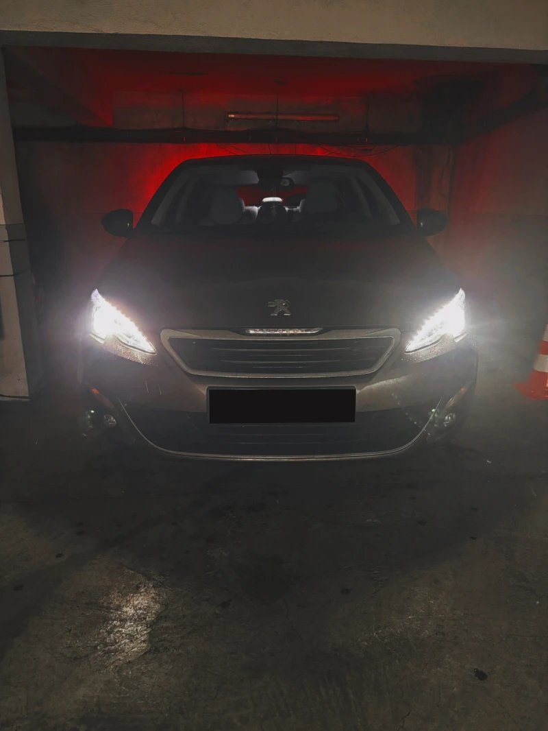 Peugeot 308, снимка 9 - Автомобили и джипове - 53514349