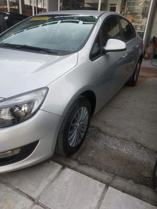 Opel Astra 1.4I  NAVI 
