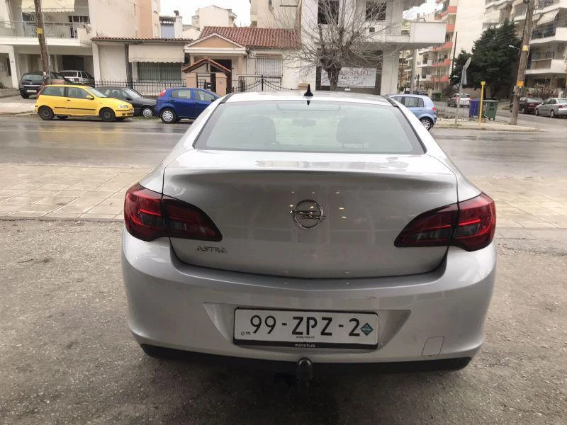 Opel Astra 1.4I  NAVI , снимка 5 - Автомобили и джипове - 53829253