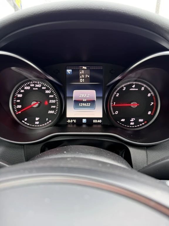 Mercedes-Benz C 300 CARFAX, снимка 8 - Автомобили и джипове - 53188219