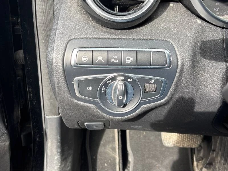 Mercedes-Benz C 300 4MATIC/СЛЕДЕНЕ НА ЛЕНТИ/BURMESTER/360/ПАНОРАМА, снимка 10 - Автомобили и джипове - 54688146