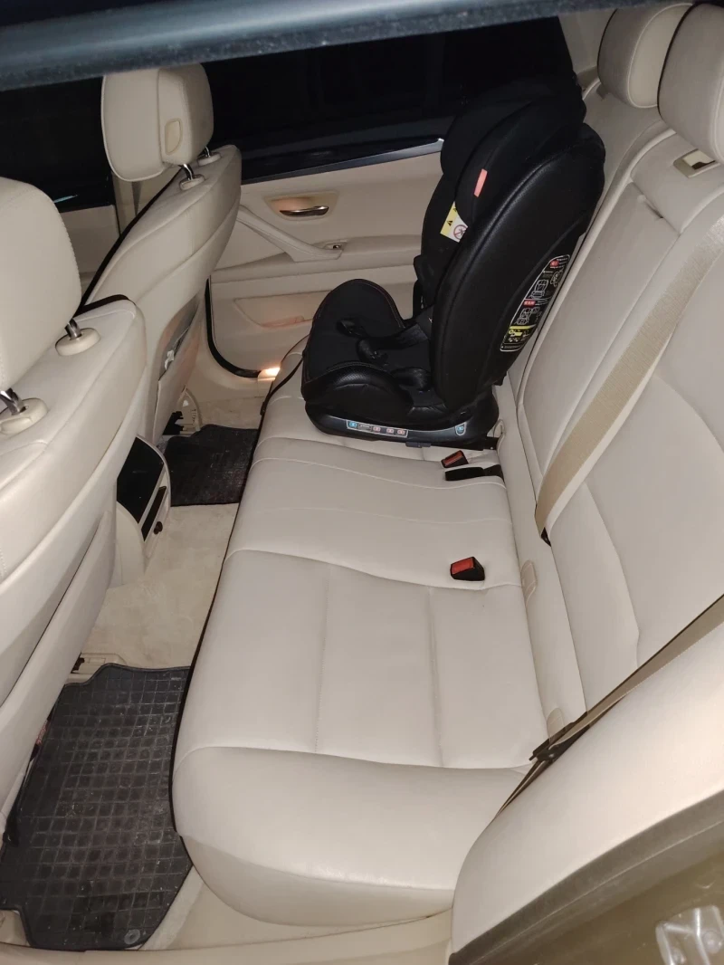 BMW 530 Keyless, Distro., снимка 7 - Автомобили и джипове - 55409229