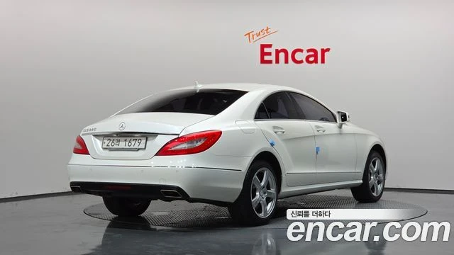 Mercedes-Benz CLS 350, снимка 2 - Автомобили и джипове - 56077664