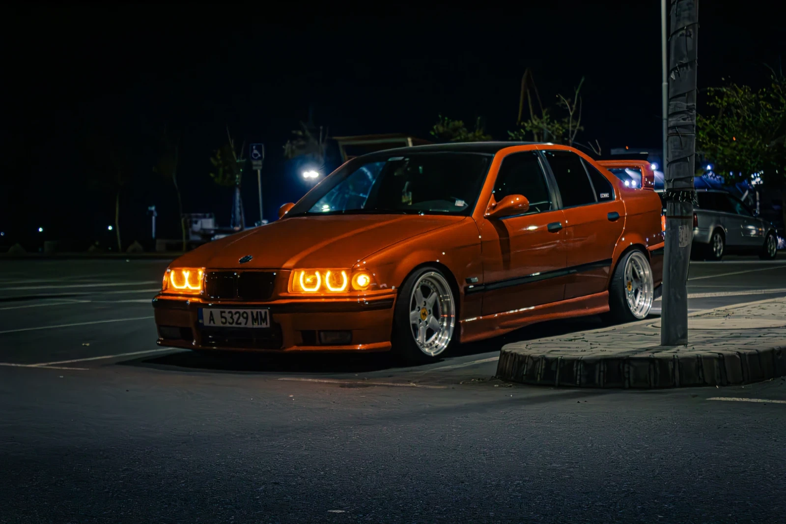 BMW 318, снимка 1