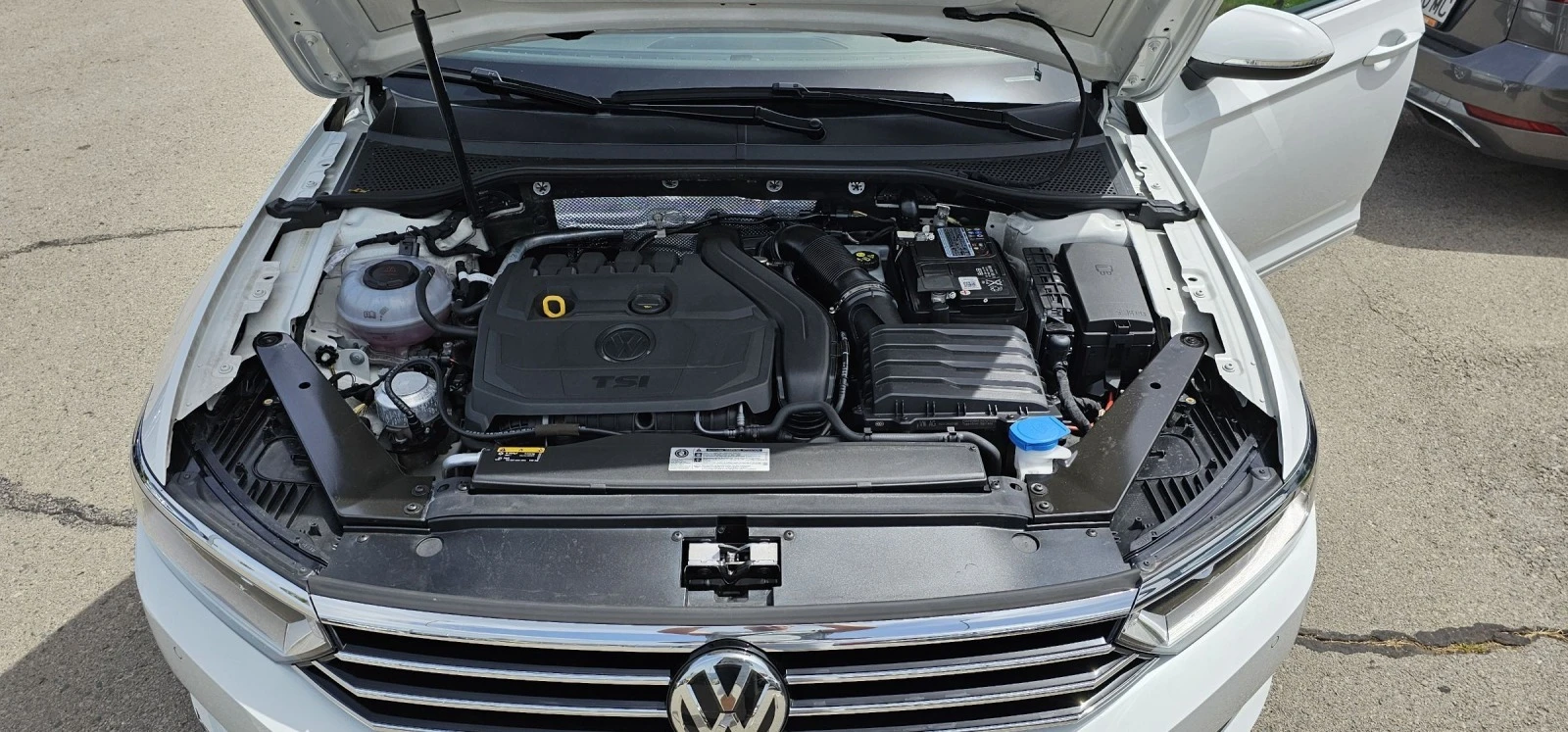 VW Passat 1.5tsi Порше Изток  - изображение 8